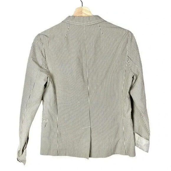 J. Crew Gray & Cream Seersucker Schoolboy Two Button Blazer 2 - Picture 2 of 3